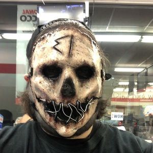 Meet your Posher, Kenneth